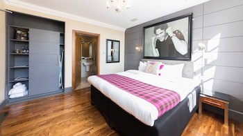 Angel's Share Hotel