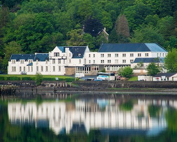 Arrochar Hotel