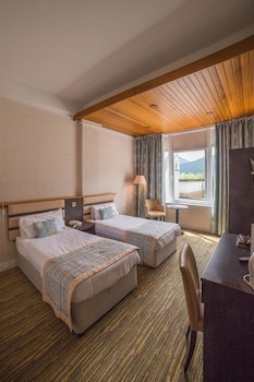 Arrochar Hotel
