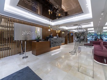 Polis Grand Hotel galeri fotoğrafı