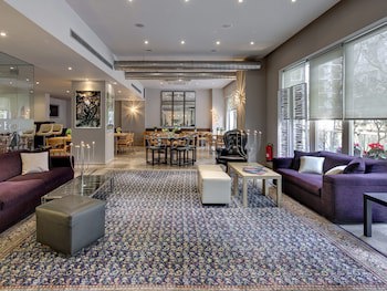 Polis Grand Hotel fotoğrafı