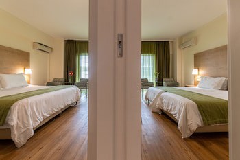 Polis Grand Hotel galeri fotoğrafı