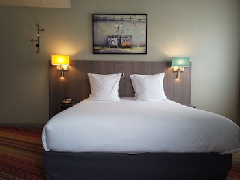 Alma Grand Place Hotel