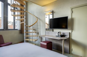 Alma Grand Place Hotel