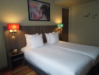 Alma Grand Place Hotel