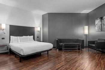 Ac Hotel La Finca By Marriott