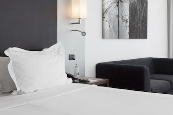 Ac Hotel La Finca By Marriott