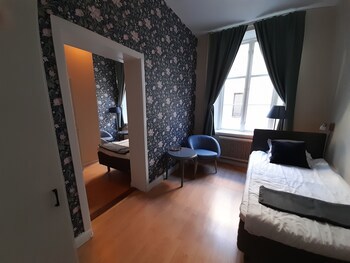 Hotel Sirius