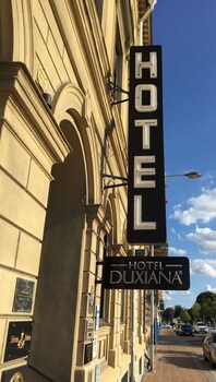 Hotel Sirius