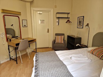 Hotel Sirius