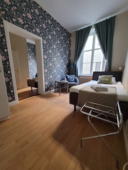 Hotel Sirius