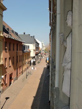 Hotel Sirius