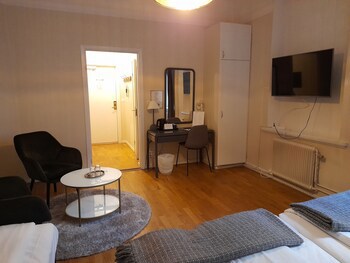 Hotel Sirius