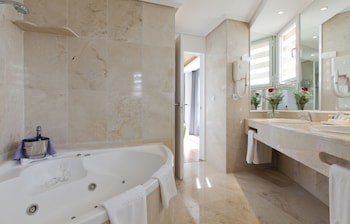 Climia Benidorm Plaza 4* Hotel