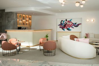 Plus Fariones Suite Hotel
