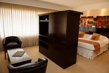 Alejandro I Hotel