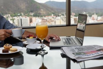 Alejandro I Hotel