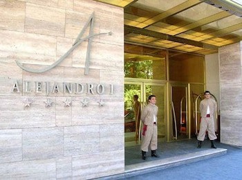 Alejandro I Hotel