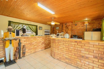 Airport Bird & Game Lodge