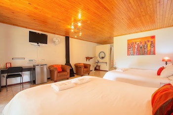 Airport Bird & Game Lodge
