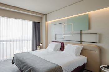 Axis Ofir Beach Resort Hotel