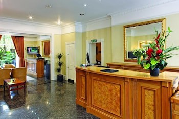 Grange Clarendon
