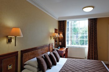 Grange Clarendon