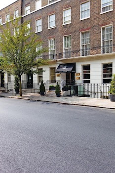 Grange Clarendon