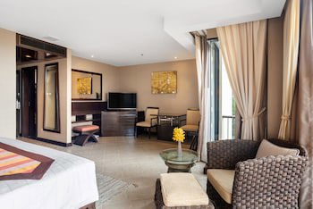 Garden Cliff Resort And Spa