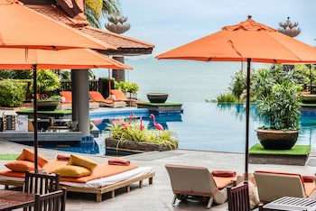 Garden Cliff Resort And Spa
