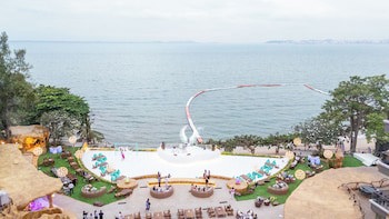 Garden Cliff Resort And Spa