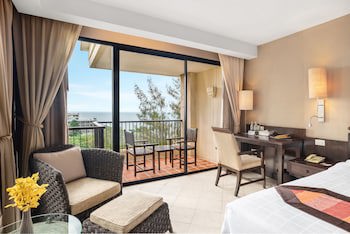 Garden Cliff Resort And Spa