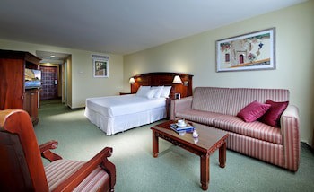 Dominican Fiesta Hotel