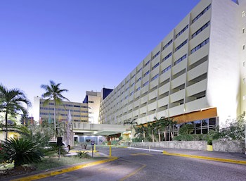 Dominican Fiesta Hotel