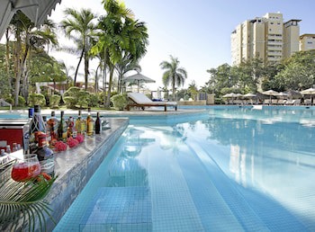 Dominican Fiesta Hotel