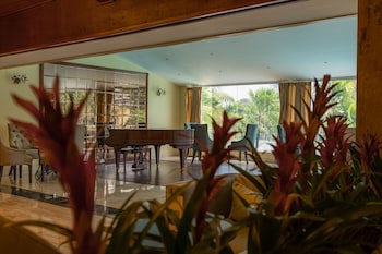 Dominican Fiesta Hotel