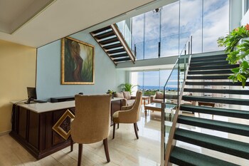Dominican Fiesta Hotel
