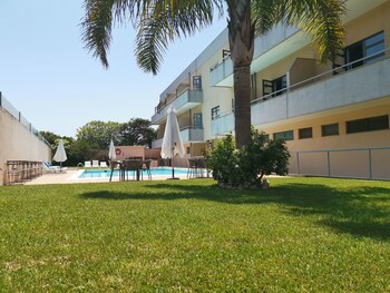 La Fontaine Hotel