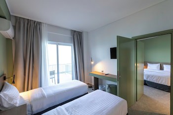 Messinian Bay Hotel fotoğrafı