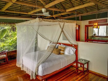 Lapa Rios Lodge