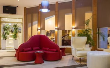 Golf Royal Hotel