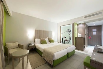 Golf Royal Hotel