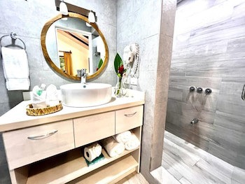 Ecotica Boutique Hotel