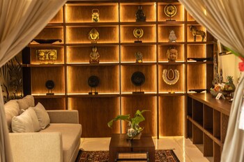 Nandini Jungle By Hanging Gardens