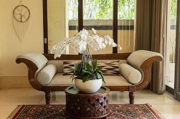 Nandini Jungle By Hanging Gardens