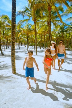 Grand Palladium White Sand Resort & Spa All Inclusive