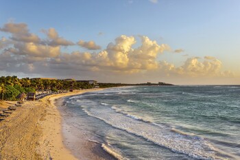 Grand Palladium White Sand Resort & Spa All Inclusive