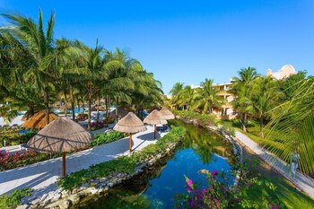 Grand Palladium White Sand Resort & Spa All Inclusive
