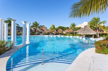 Grand Palladium White Sand Resort & Spa All Inclusive