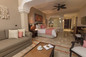 Grand Palladium White Sand Resort & Spa All Inclusive